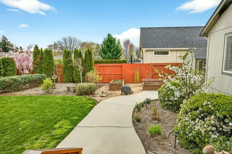 3424 Ford Drive Medford OR 97504