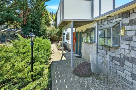 495 Chestnut Street Ashland OR 97520