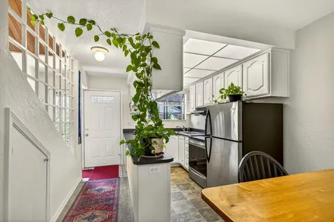 495 Chestnut Street Ashland OR 97520