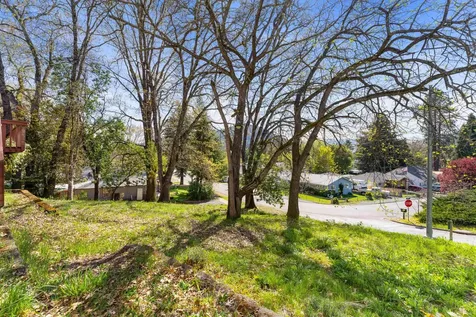 105 Cedar Ridge Terrace Rogue River OR 97537