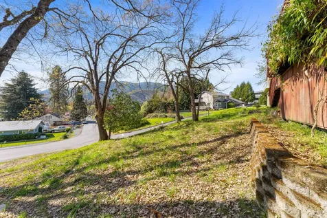 105 Cedar Ridge Terrace Rogue River OR 97537