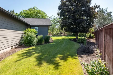 4101 NW 21st Street Redmond OR 97756