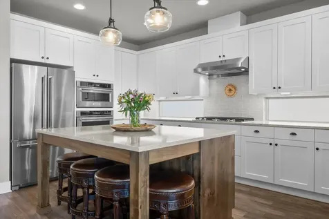2704 NW Fairway Heights Drive Bend OR 97703