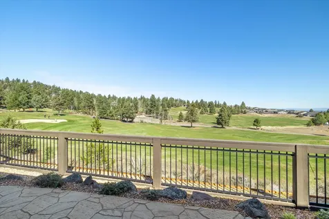 2704 NW Fairway Heights Drive Bend OR 97703