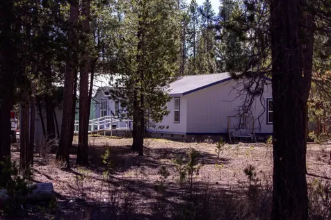 1018 Chapman Street Gilchrist OR 97737