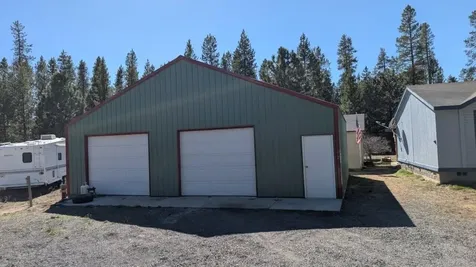 1018 Chapman Street Gilchrist OR 97737