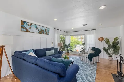 727 NE Memorial Drive Grants Pass OR 97526