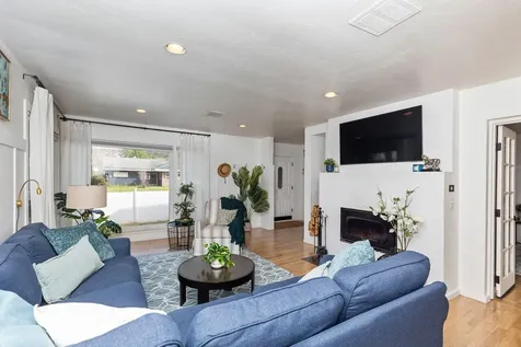 727 NE Memorial Drive Grants Pass OR 97526