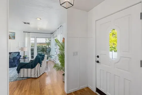 727 NE Memorial Drive Grants Pass OR 97526