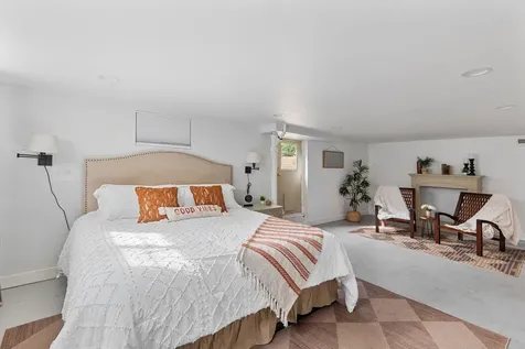 727 NE Memorial Drive Grants Pass OR 97526