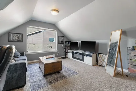 21266 Capella Place Bend OR 97702