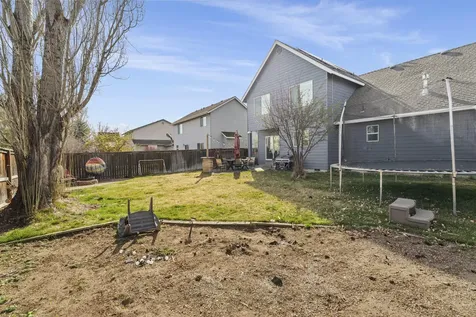 21266 Capella Place Bend OR 97702