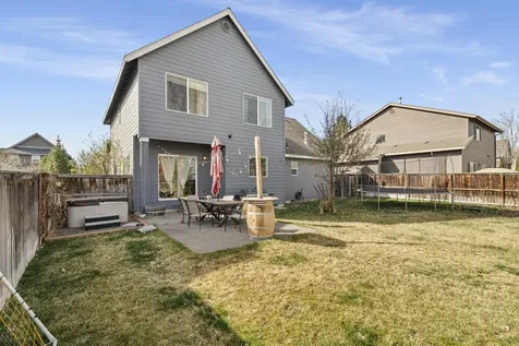 21266 Capella Place Bend OR 97702