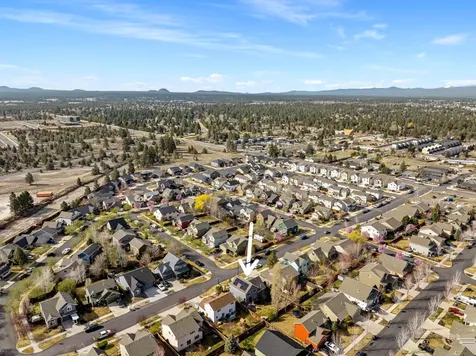 21266 Capella Place Bend OR 97702