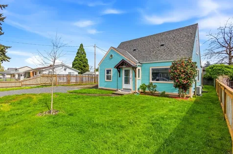 2326 Evergreen Avenue NE Salem OR 97301