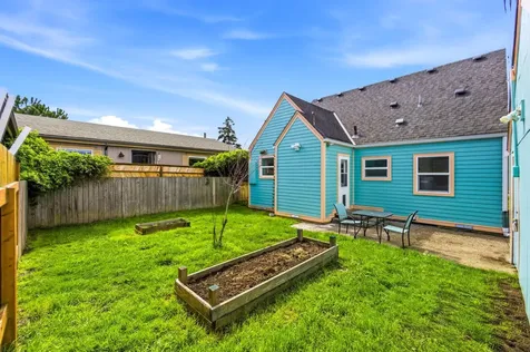 2326 Evergreen Avenue NE Salem OR 97301