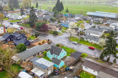 2326 Evergreen Avenue NE Salem OR 97301