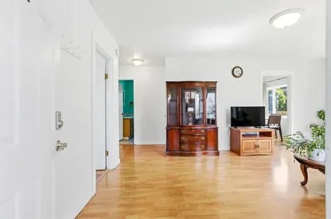 2326 Evergreen Avenue NE Salem OR 97301