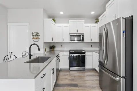 3722 NE Petrosa Avenue Bend OR 97701