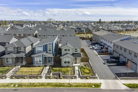 3722 NE Petrosa Avenue Bend OR 97701