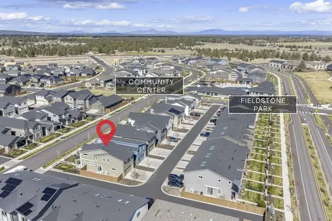 3722 NE Petrosa Avenue Bend OR 97701