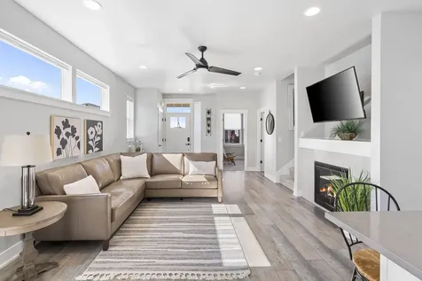 3722 NE Petrosa Avenue Bend OR 97701