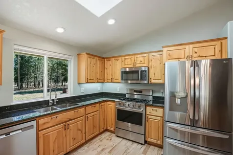 52220 Dorrance Meadow Road La Pine OR 97739