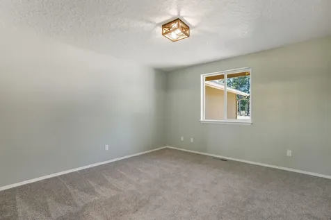 52220 Dorrance Meadow Road La Pine OR 97739