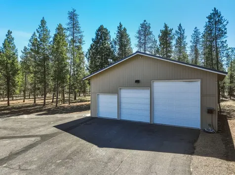 52220 Dorrance Meadow Road La Pine OR 97739