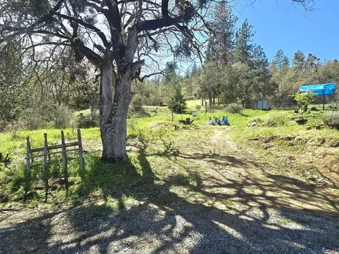 12726 Water Gap Road Williams OR 97544