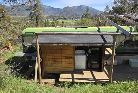 12726 Water Gap Road Williams OR 97544