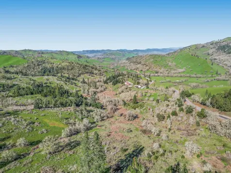 2268 Sunshine Road Roseburg OR 97470