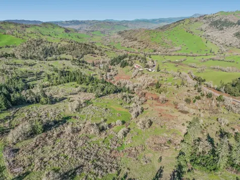 2268 Sunshine Road Roseburg OR 97470