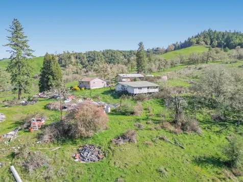 2268 Sunshine Road Roseburg OR 97470
