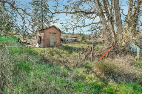 2268 Sunshine Road Roseburg OR 97470