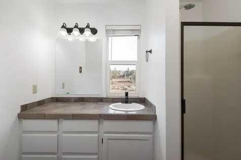 6446 NW Lynch Lane Redmond OR 97756