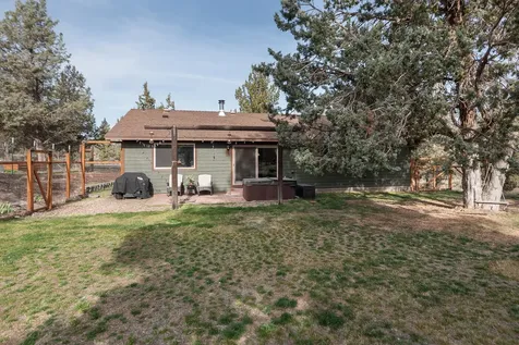 6446 NW Lynch Lane Redmond OR 97756