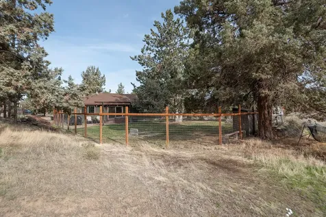 6446 NW Lynch Lane Redmond OR 97756