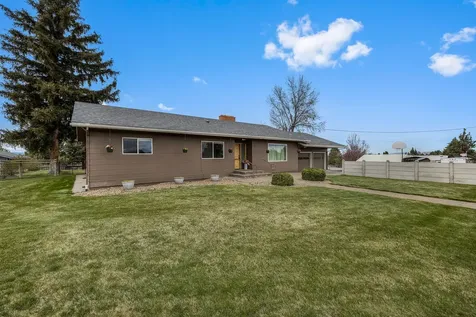 2514 S Adams Drive Madras OR 97741