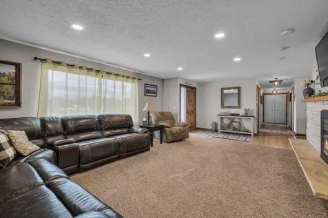 2514 S Adams Drive Madras OR 97741