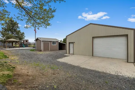 2514 S Adams Drive Madras OR 97741