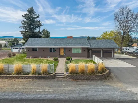 2514 S Adams Drive Madras OR 97741