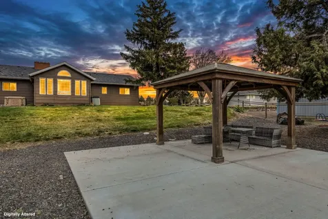 2514 S Adams Drive Madras OR 97741