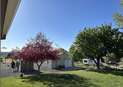 2514 S Adams Drive Madras OR 97741