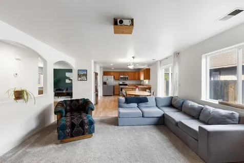 20090 Mount Faith Place Bend OR 97702