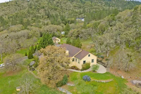 240 Mina Lane Grants Pass OR 97526