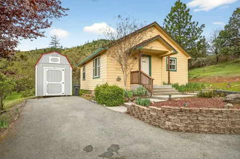 240 Mina Lane Grants Pass OR 97526