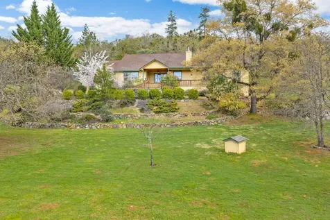 240 Mina Lane Grants Pass OR 97526