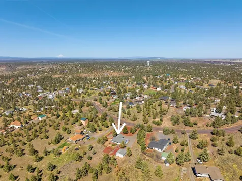 8449 SW Shad Road Terrebonne OR 97760