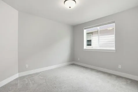 3734 NE Petrosa Avenue Bend OR 97701